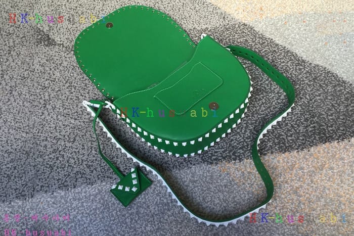 �ڹ̷��ޡ�  �߷�Ƽ�� �Ż� ũ�ν��� V2087#