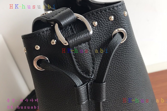 ڹ̷ޡ ̺  Ŷ LV M54028