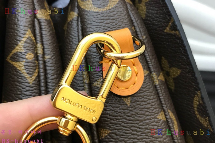 �ڹ̷��ޡ� ���̺��� ����Ʈ ��Ƽ��  M43984