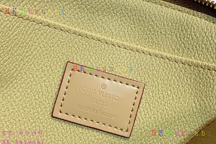 NEW ���̺��� �ڽ���ƽ �Ŀ�ġ M47515-4