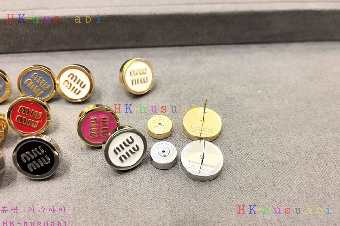 NEW �̿�̿� �Ͱ��� �Ż� MU 8557004